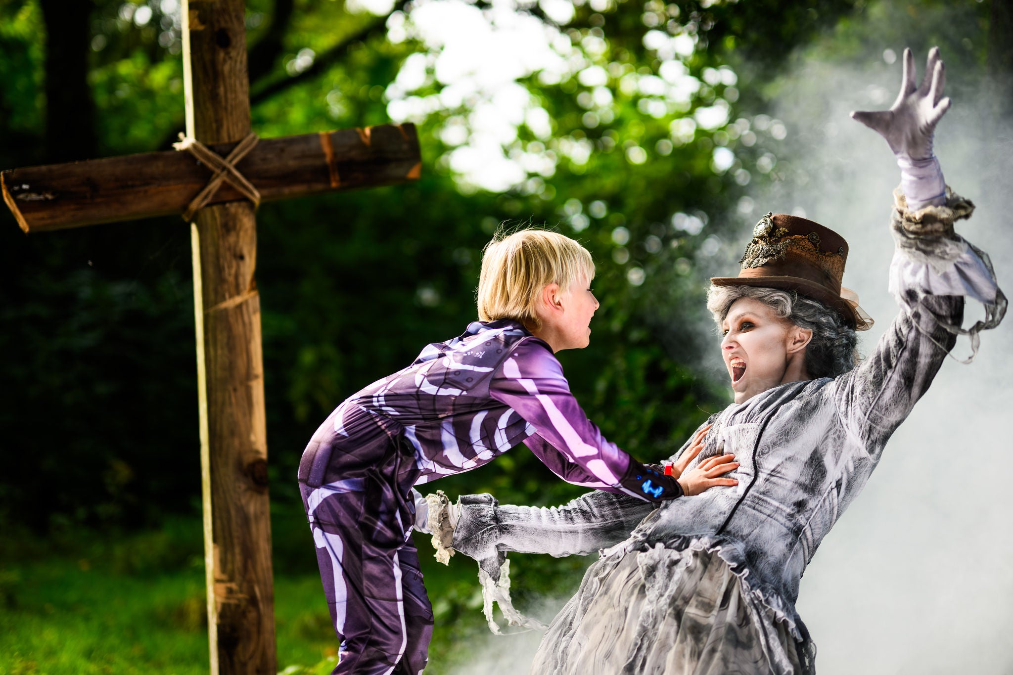 Kom griezelen in de verschillende griezelzones tijdens Halloween Spooky Days. 